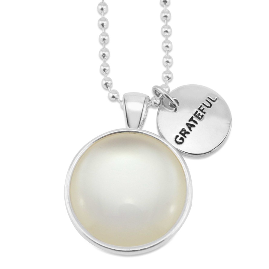 Jewellery Papa Glewy | Black & Whites - Pearl & Bright Silver ' Grateful ' Necklace - White Resin (11115)