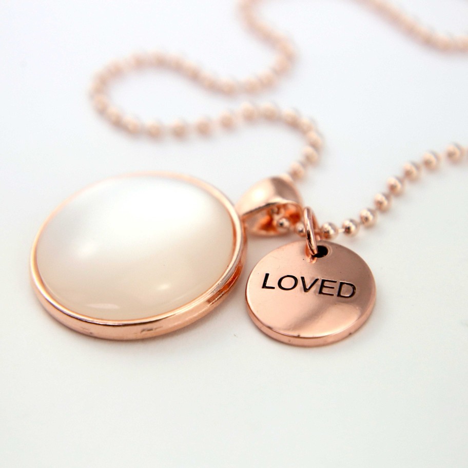 Jewellery Papa Glewy | Rose Gold & White Pearl ' Loved ' Necklace (10861)